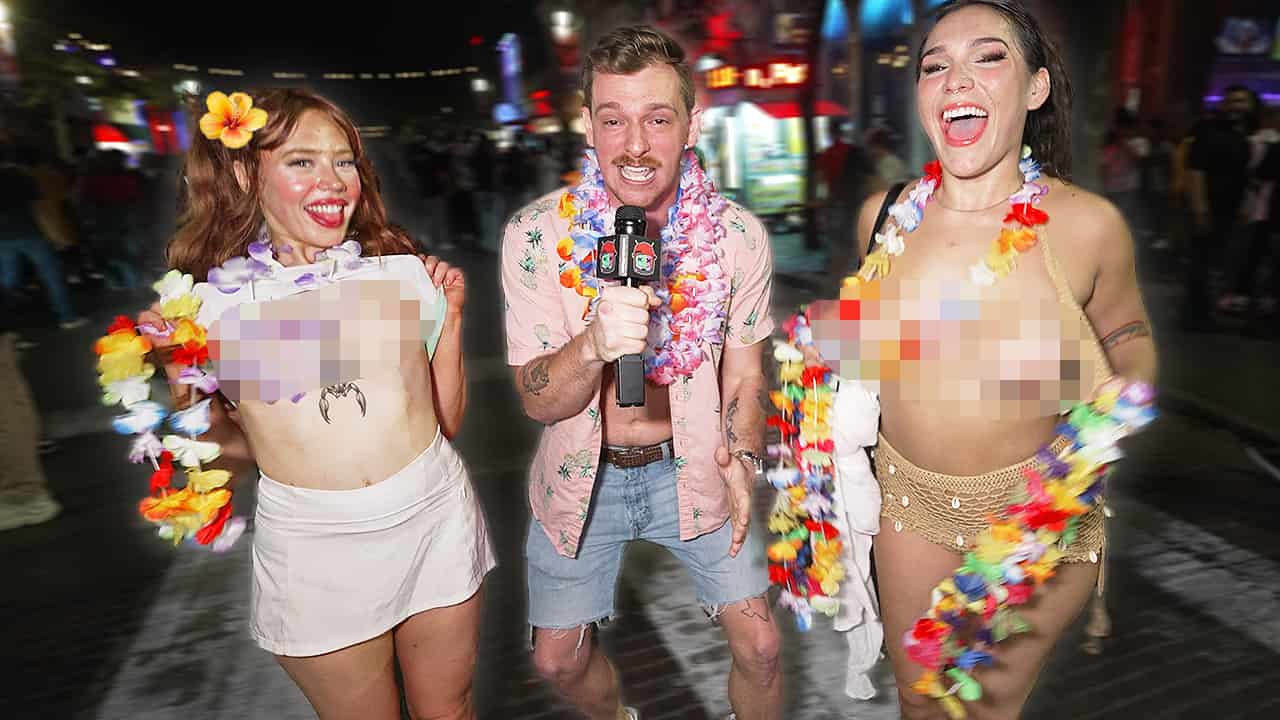 Girls Flashing the Camera for Hawaii – NerdBallerTV Members